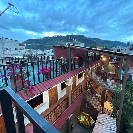Posada Don Miguel Panajachel Ngoại thất bức ảnh