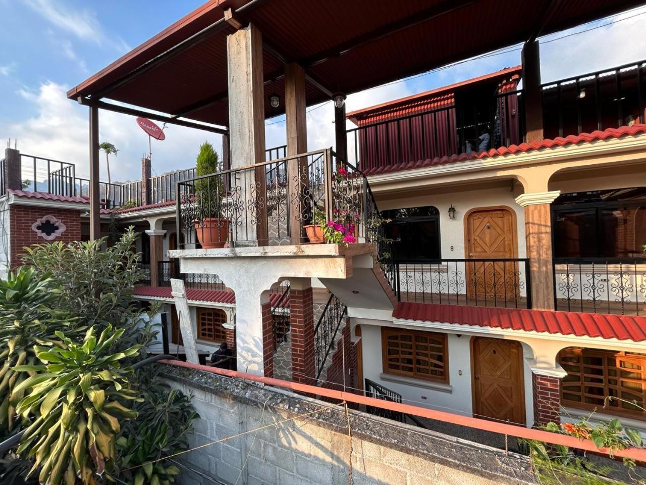 Posada Don Miguel Panajachel Ngoại thất bức ảnh
